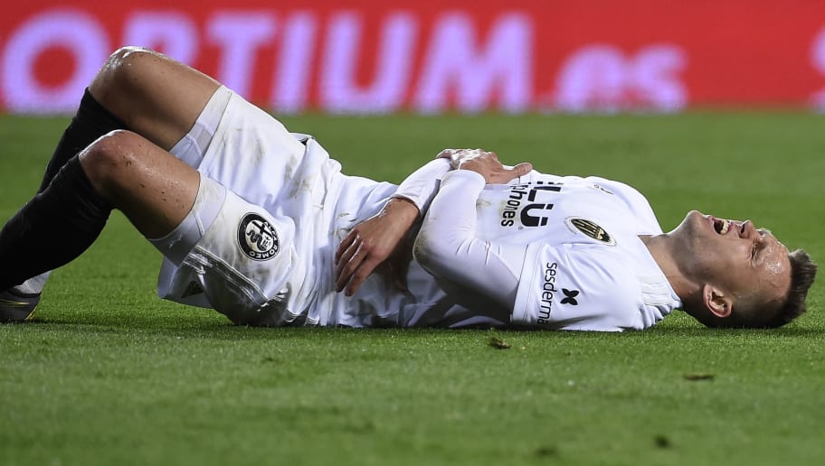 亚博-英超赛程吃紧，瓦伦西亚加时末段更衣室发声，压力陡增，更衣室氛围转暖的简单介绍-亚博